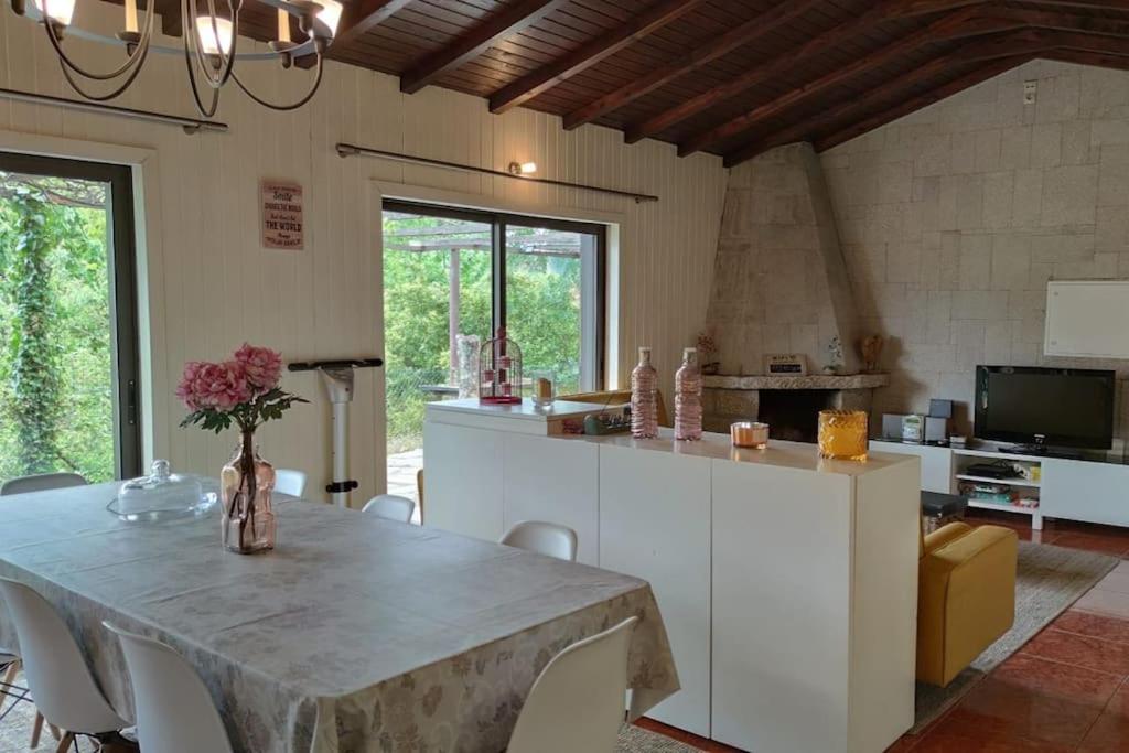 Villa Pool House au cœur du Gérès à Rio Caldo Extérieur photo