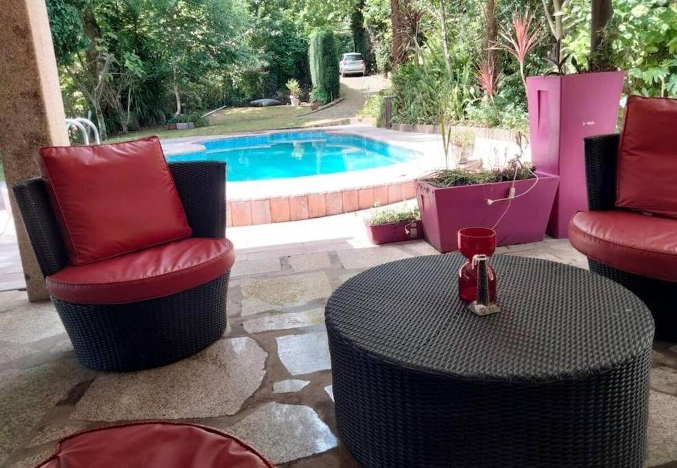 Villa Pool House au cœur du Gérès à Rio Caldo Extérieur photo
